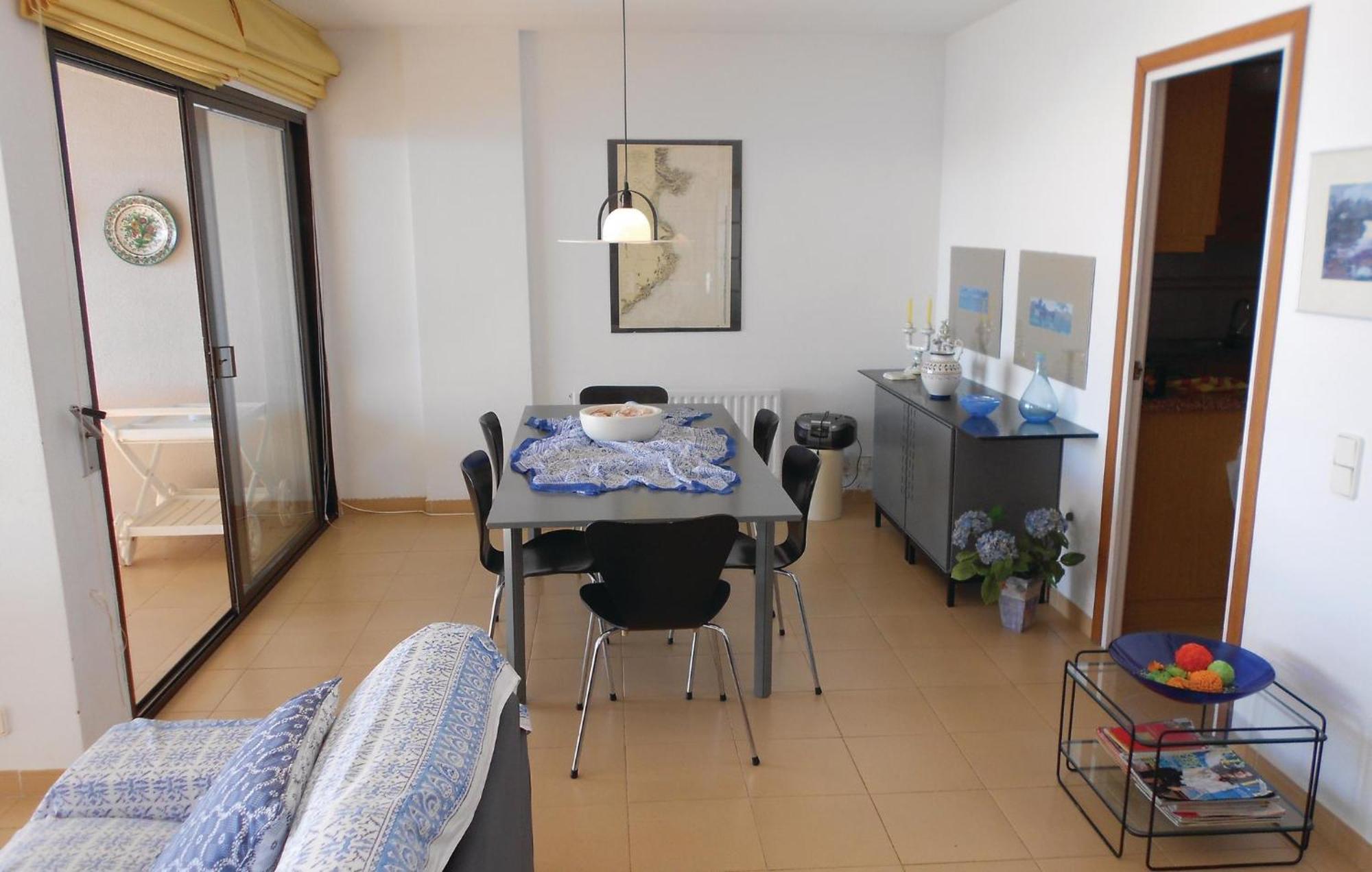 Stunning Apartment In Tossa De Mar With Wifi Buitenkant foto